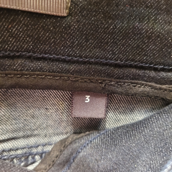 Jeans - Picture 6 of 9